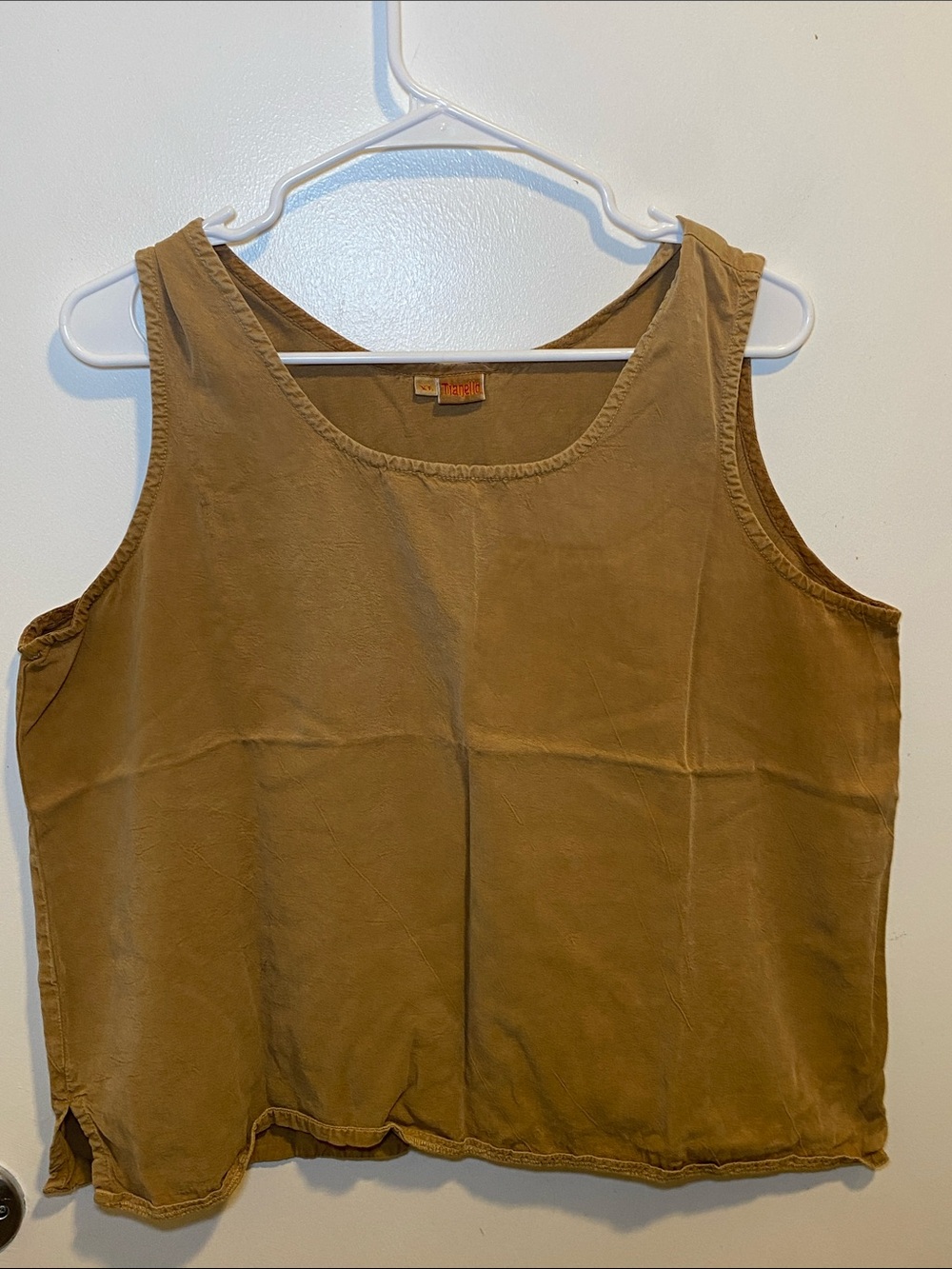 Tianello Sleeveless Tank Top in Tan